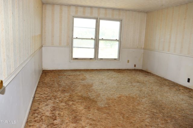 191 Bedrock Drive, Dryden, VA 24243