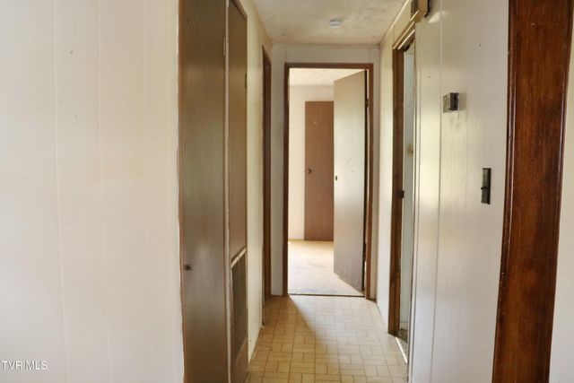 191 Bedrock Drive, Dryden, VA 24243