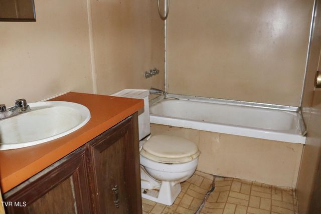 191 Bedrock Drive, Dryden, VA 24243