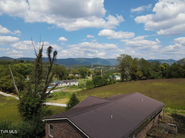 191 Bedrock Drive, Dryden, VA 24243