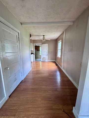 460 Battlefield Memorial Highway, Richmond, KY 40475