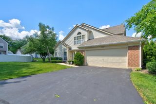 354 ASHFORD Circle 1, Bartlett, IL 60103