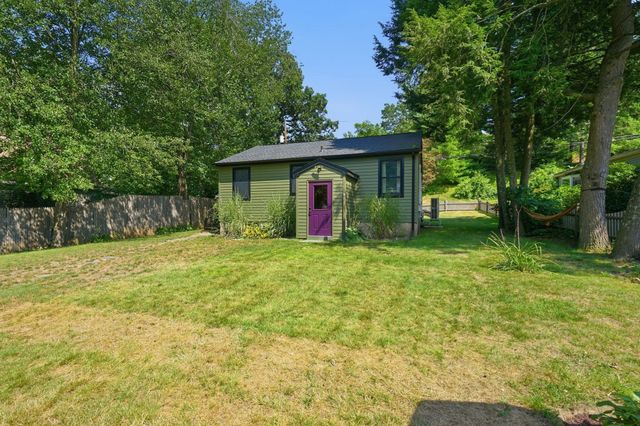 41 Miller Rd, Southwick, MA 01077
