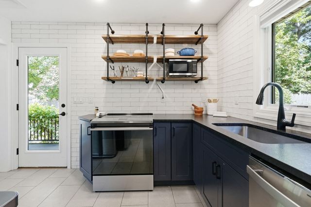 41 Miller Rd, Southwick, MA 01077
