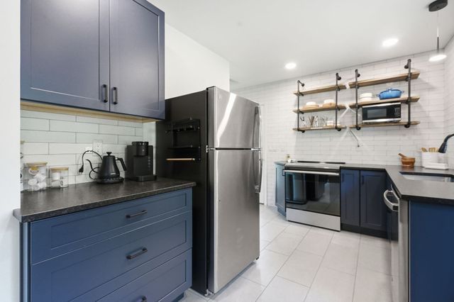 41 Miller Rd, Southwick, MA 01077