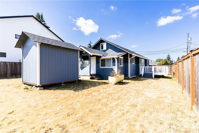 1036 110th Street S, Tacoma, WA 98444