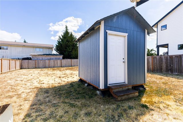 1036 110th Street S, Tacoma, WA 98444