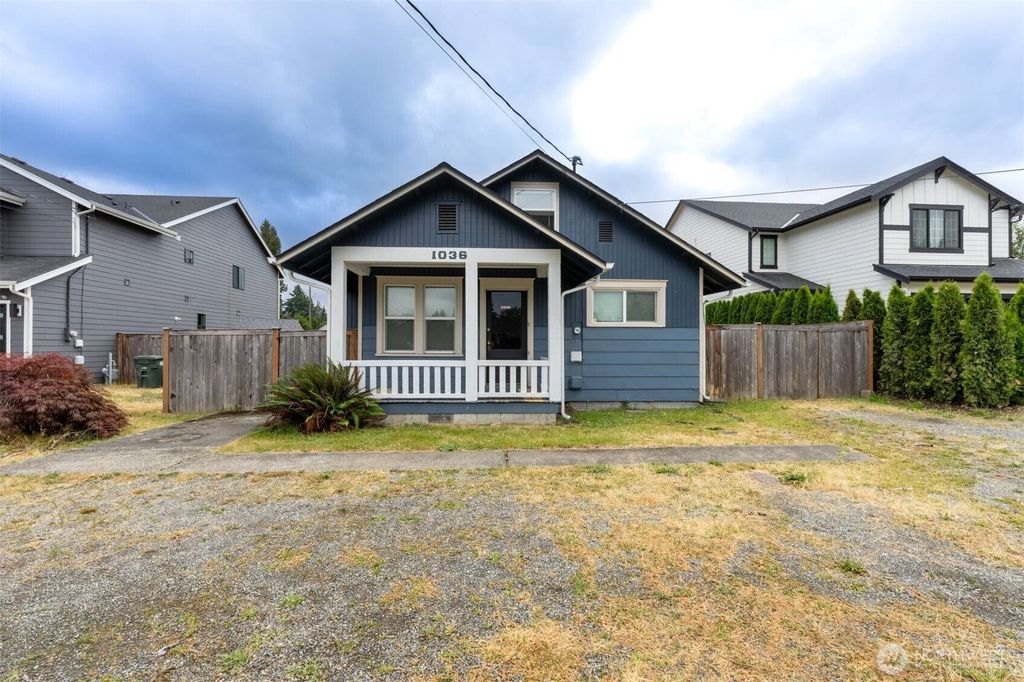 1036 110th Street S, Tacoma, WA 98444