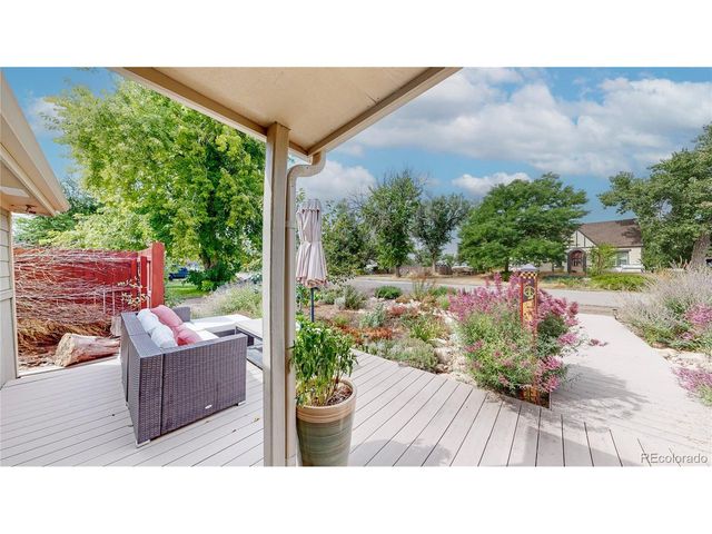 1596 Arapahoe St, Strasburg, CO 80136