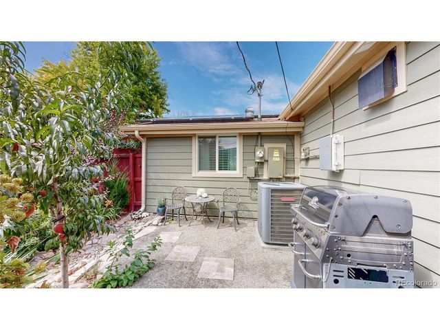 1596 Arapahoe St, Strasburg, CO 80136