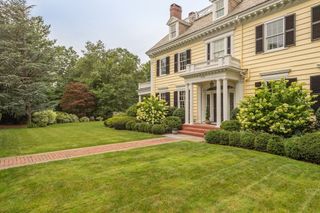355 Buckminster Road, Brookline, MA 02445