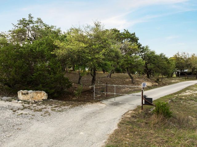 3409 Gatlin Creek RD, Dripping Springs, TX 78620