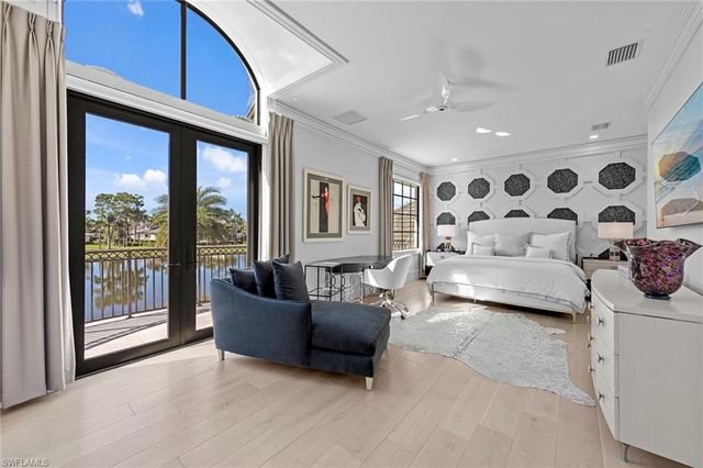6536 Highcroft DR, Naples, FL 34119