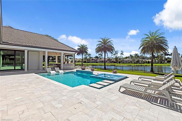 6536 Highcroft DR, Naples, FL 34119