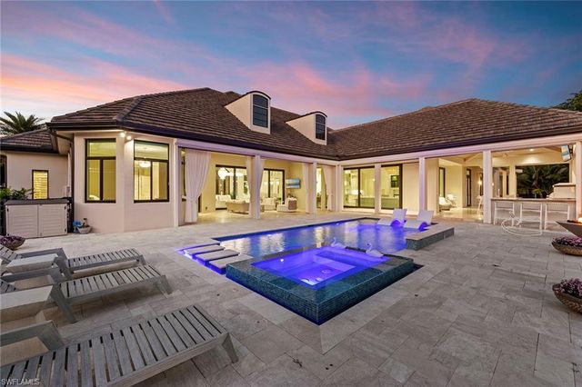 6536 Highcroft DR, Naples, FL 34119