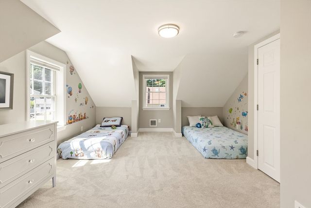 14 Bruce Ln, Wenham, MA 01984