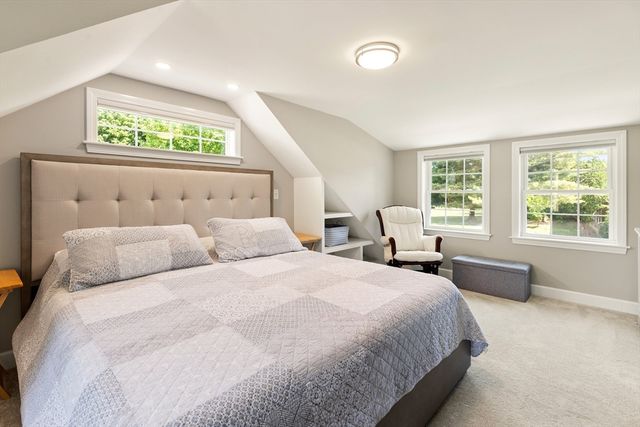 14 Bruce Ln, Wenham, MA 01984