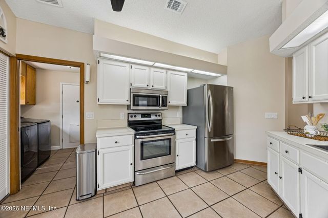 9089 FORGEMAKER Court, Jacksonville, FL 32244