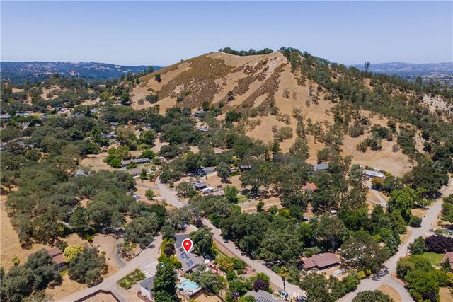 7405 Castano Avenue, Atascadero, CA 93422