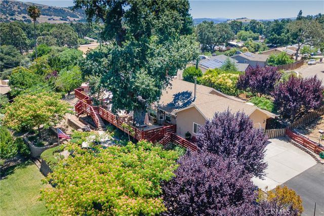 7405 Castano Avenue, Atascadero, CA 93422