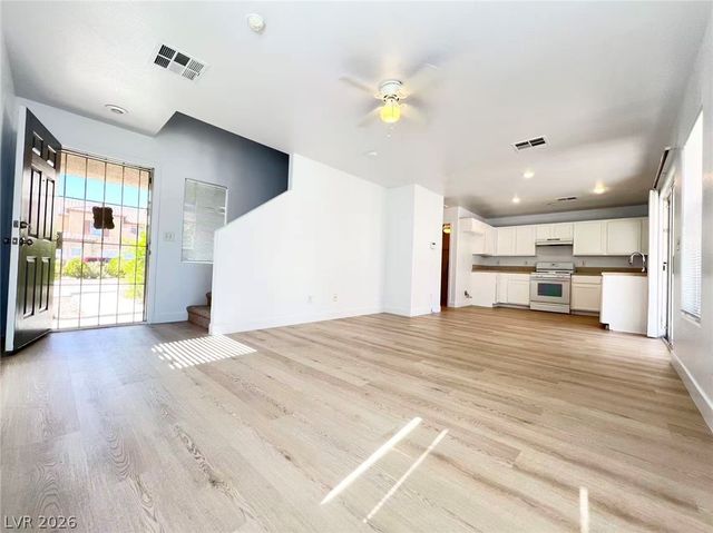 5893 Rainbow Bridge Drive, Las Vegas, NV 89142