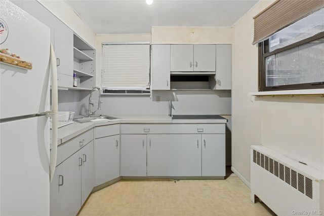 1340 Stadium Avenue, Bronx, NY 10465