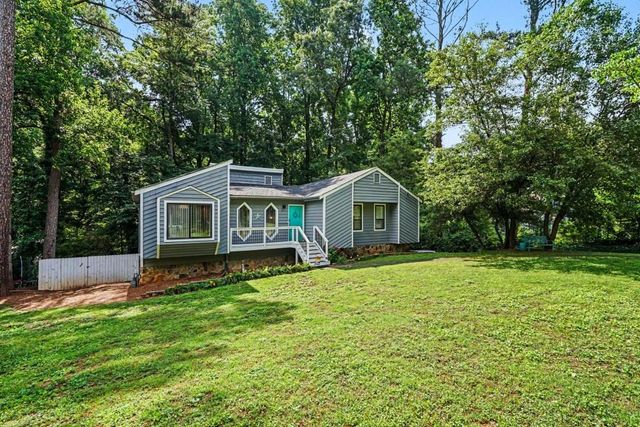 135 Chaney Court, Lawrenceville, GA 30044