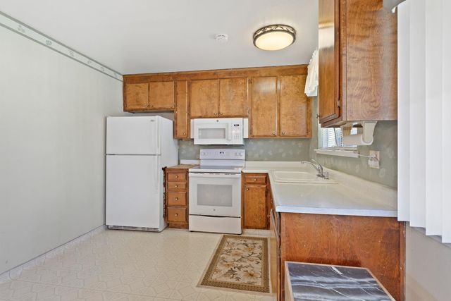 343 Eva Ct, Manteca, CA 95336