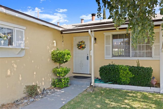343 Eva Ct, Manteca, CA 95336