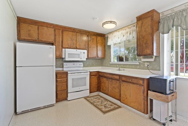 343 Eva Ct, Manteca, CA 95336