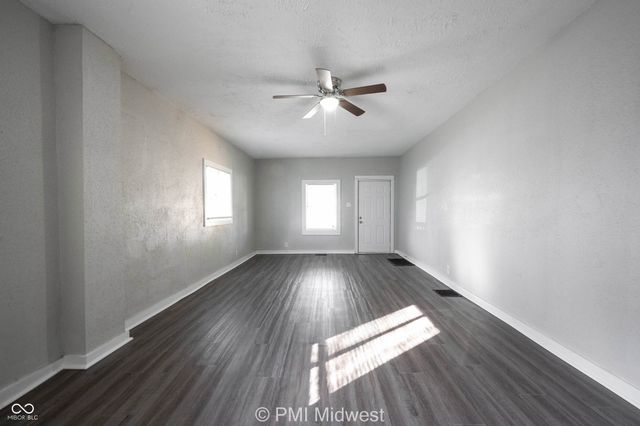 2909 Station Street, Indianapolis, IN 46218