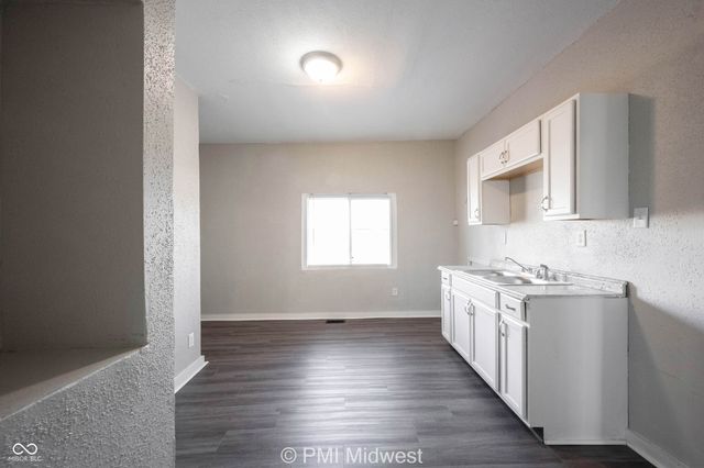 2909 Station Street, Indianapolis, IN 46218