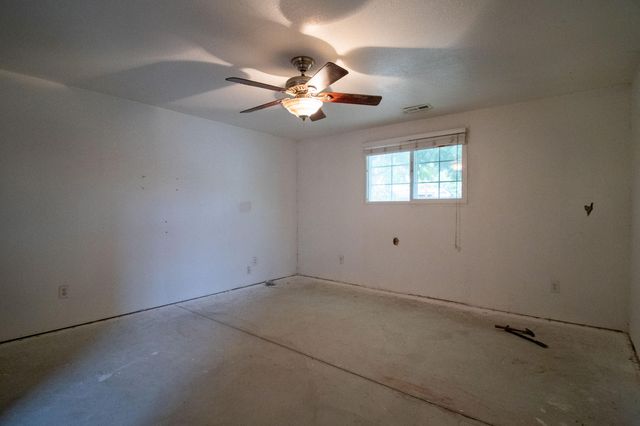 1107 W Westfield Avenue, Porterville, CA 93257