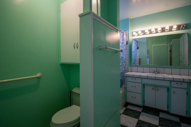 1107 W Westfield Avenue, Porterville, CA 93257