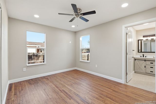 127 Roosevelt Drive, Seguin, TX 78155