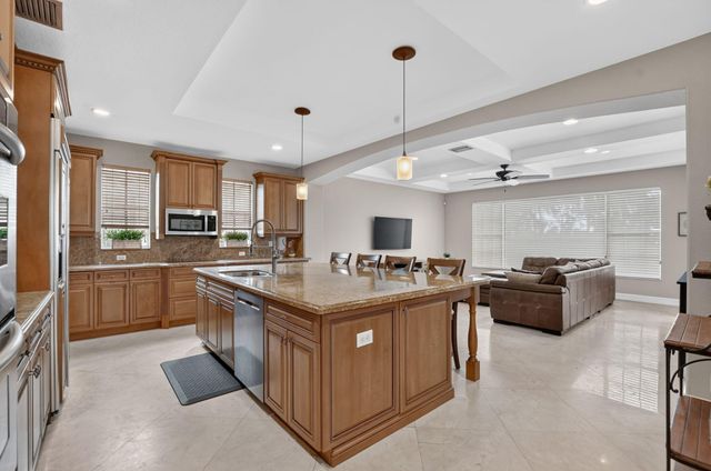 10998 NW 78th Place, Parkland, FL 33076