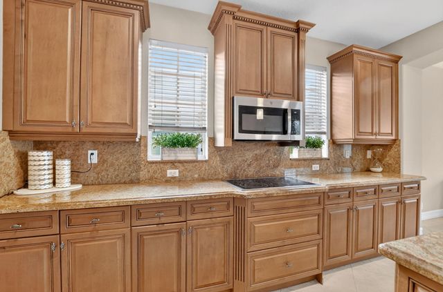 10998 NW 78th Place, Parkland, FL 33076
