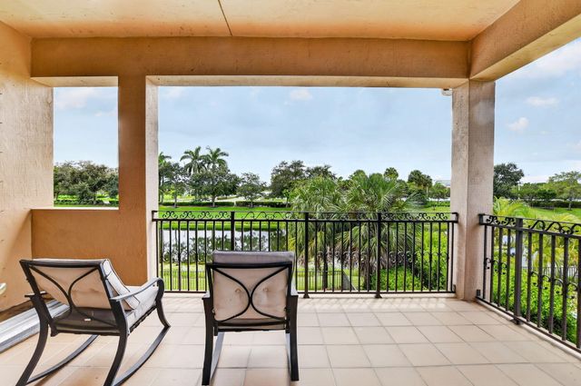 10998 NW 78th Place, Parkland, FL 33076