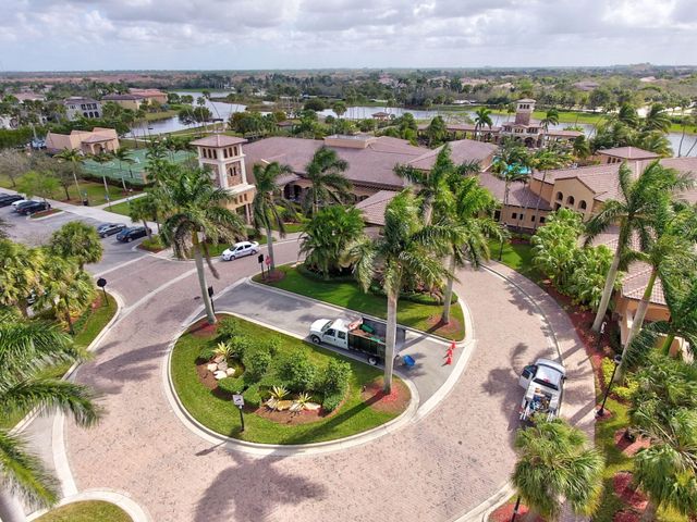 10998 NW 78th Place, Parkland, FL 33076