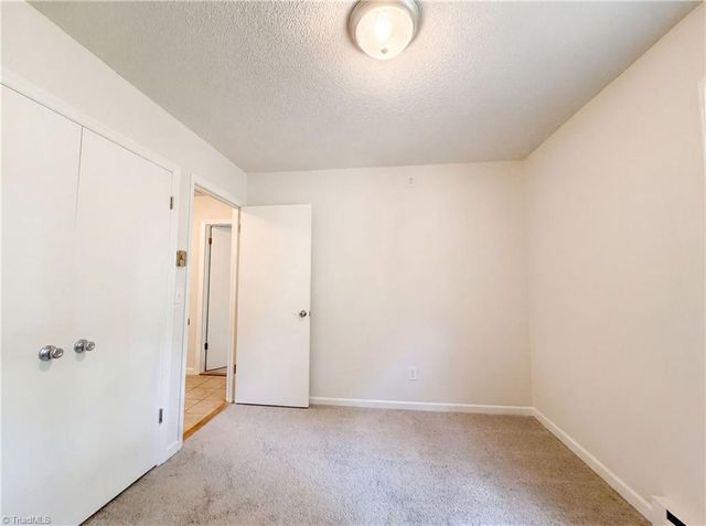 4708 Chaucer Drive, Greensboro, NC 27407