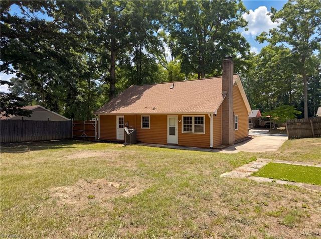 4708 Chaucer Drive, Greensboro, NC 27407