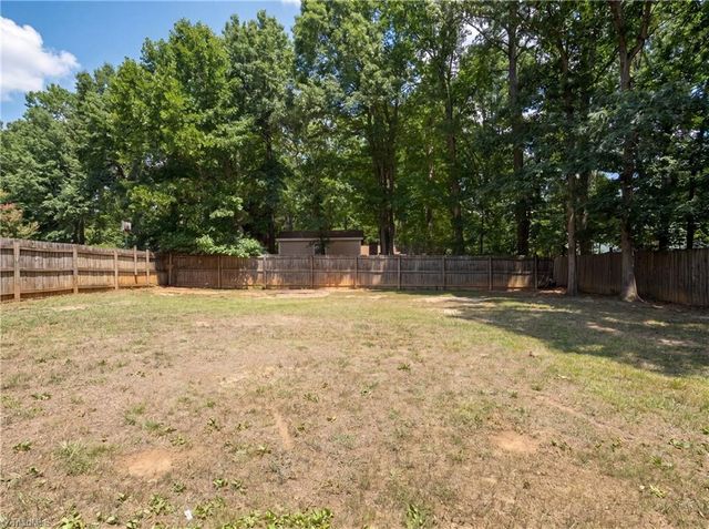 4708 Chaucer Drive, Greensboro, NC 27407