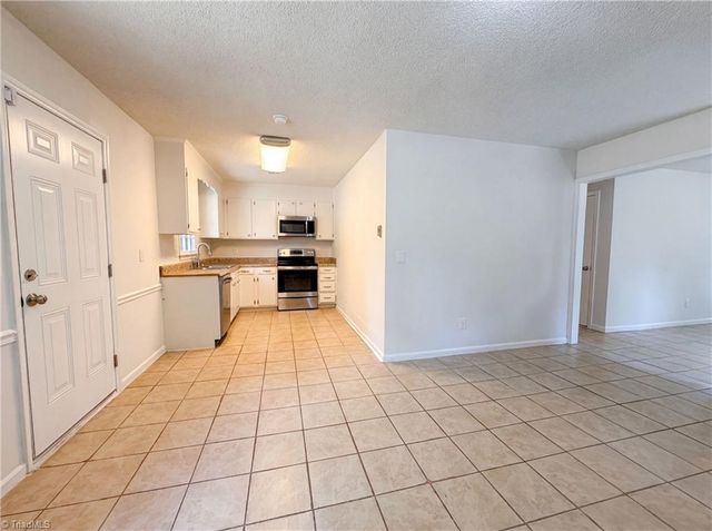 4708 Chaucer Drive, Greensboro, NC 27407