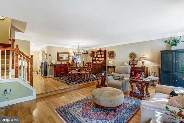 7714 SHOOTINGSTAR DR, Springfield, VA 22152