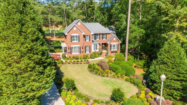 121 Loganberry Court, Aiken, SC 29803