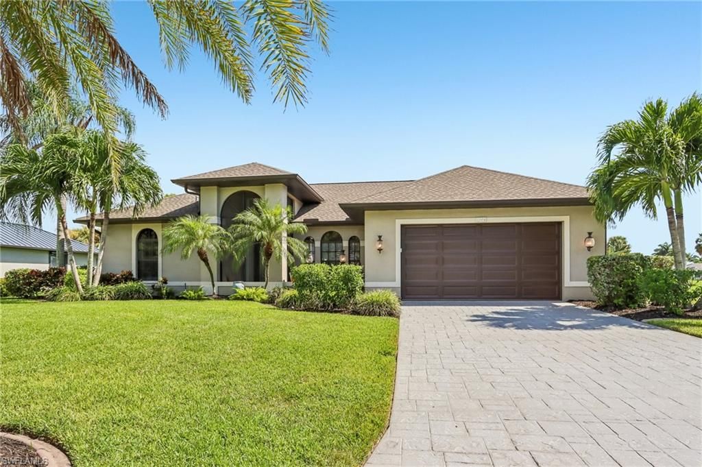 11978 Royal Tee CIR, CAPE CORAL, FL 33991 — photo 4