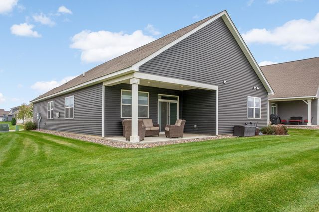 13626 Applewood Trail, Rosemount, MN 55068
