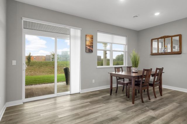 13626 Applewood Trail, Rosemount, MN 55068