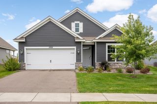 13626 Applewood Trail, Rosemount, MN 55068