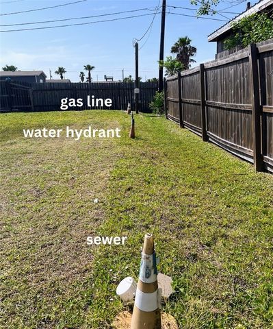 1510 Whispering Sands St, Port Aransas, TX 78373